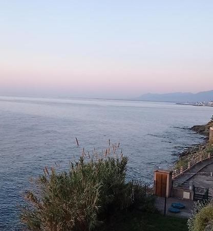 Studio Bord De Mer À Bastia San-Martino-di-Lota Exterior foto
