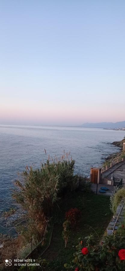Studio Bord De Mer À Bastia San-Martino-di-Lota Exterior foto